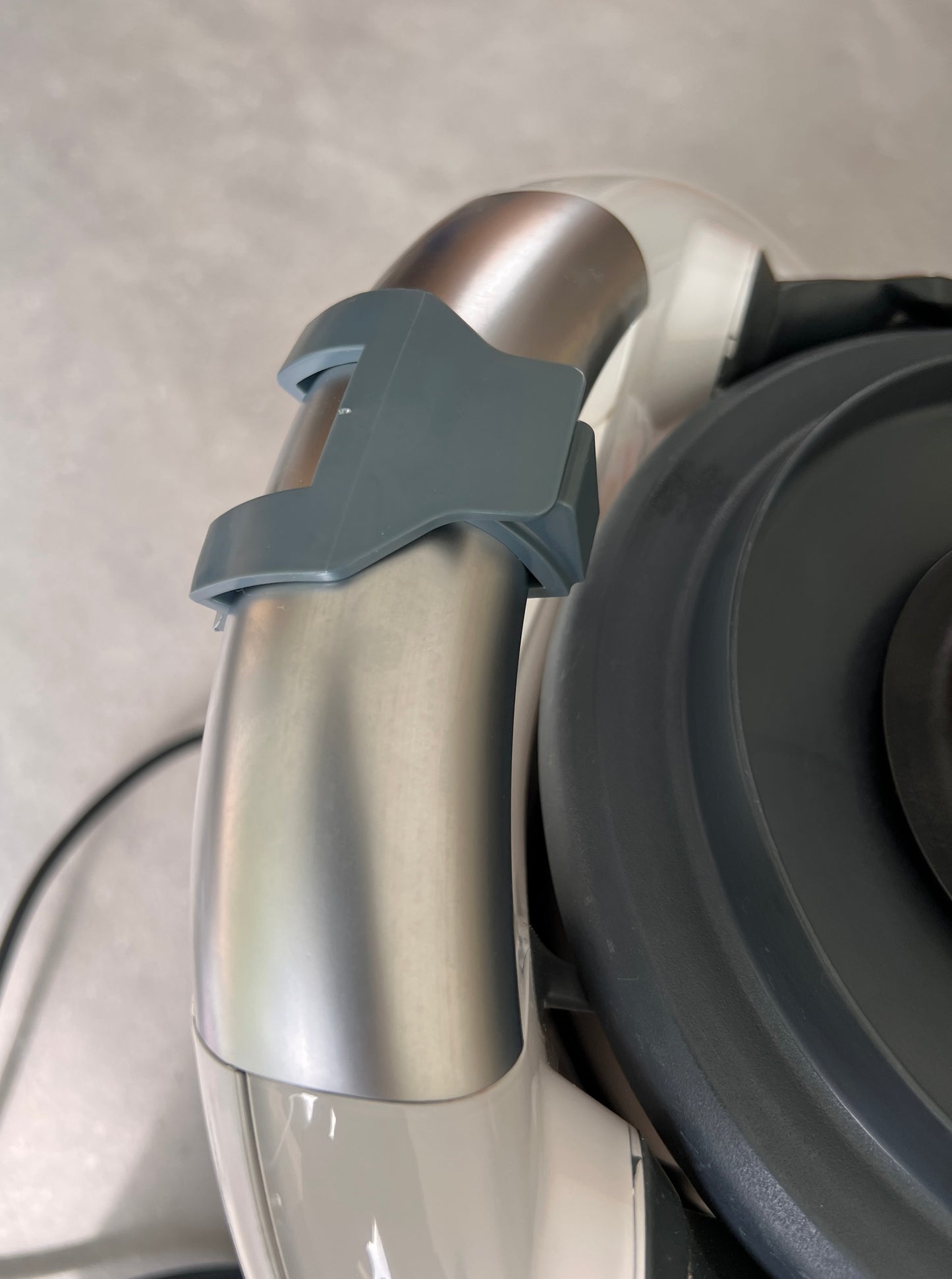 Sujetador tapa clip